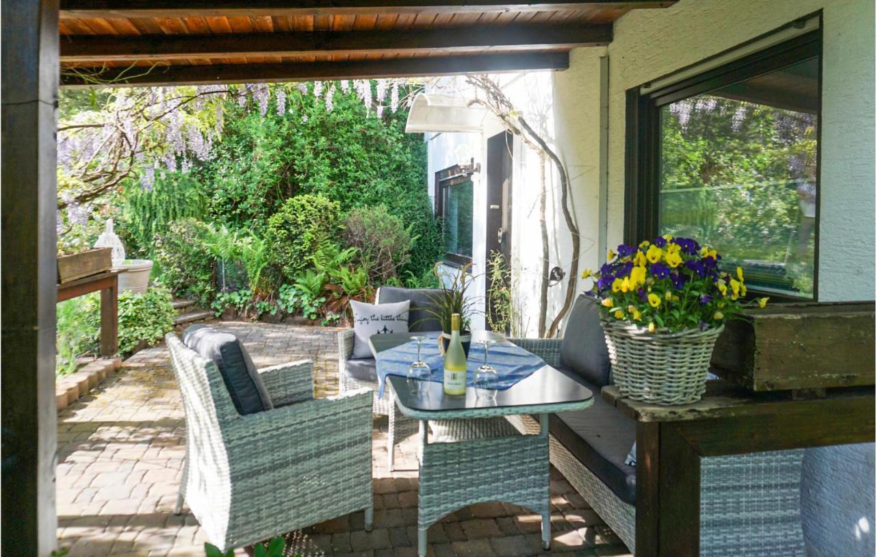 Beautiful apartment in Hinterweidenthal with 2 Bedrooms&WiFi Exterior foto