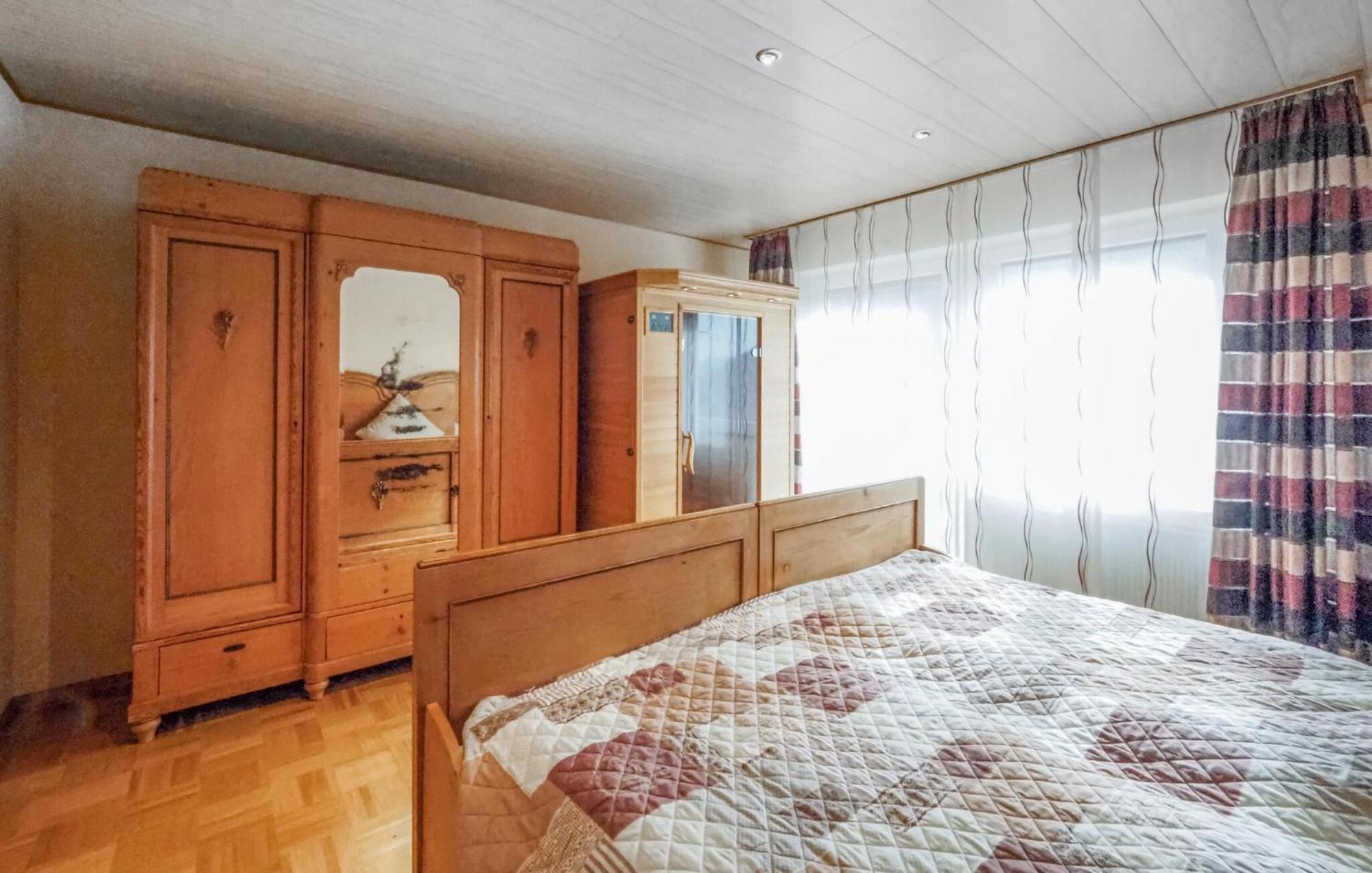 Beautiful apartment in Hinterweidenthal with 2 Bedrooms&WiFi Exterior foto